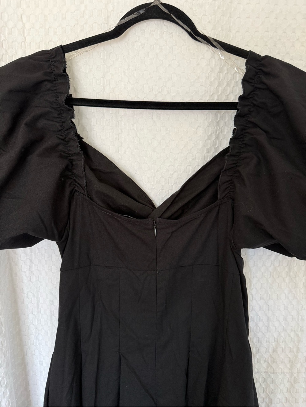 Petal & Pup Maria Puff Sleeve Cutout Midi Dress Black XL NWT - Picture 6 of 10